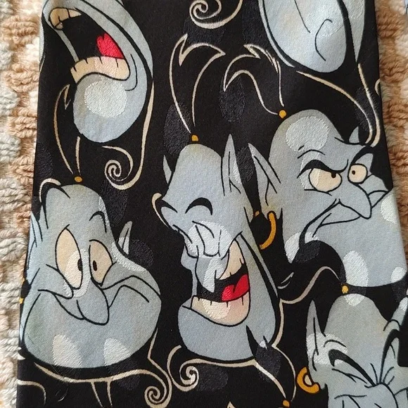 VINTAGE SUPER RARE GENIE silk tie from ALADDIN. 4" Mickey Inc. Circa 1990s - Picture 9 of 13